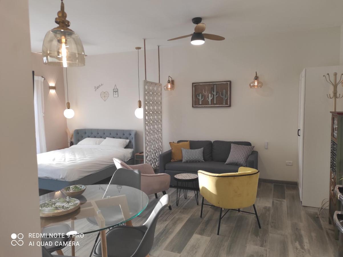 Bar Suite 키부츠에인게디 외부 사진
